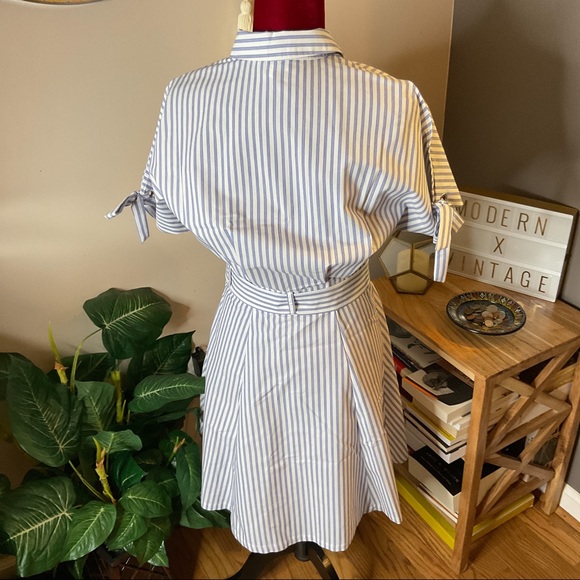 SOLD NM Neiman Marcus Striped Cotton Dress Blue Size 4 - Picture 8 of 8